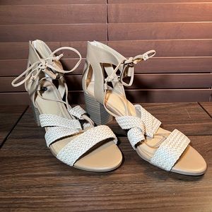 Fallon Natur lace up Sandals